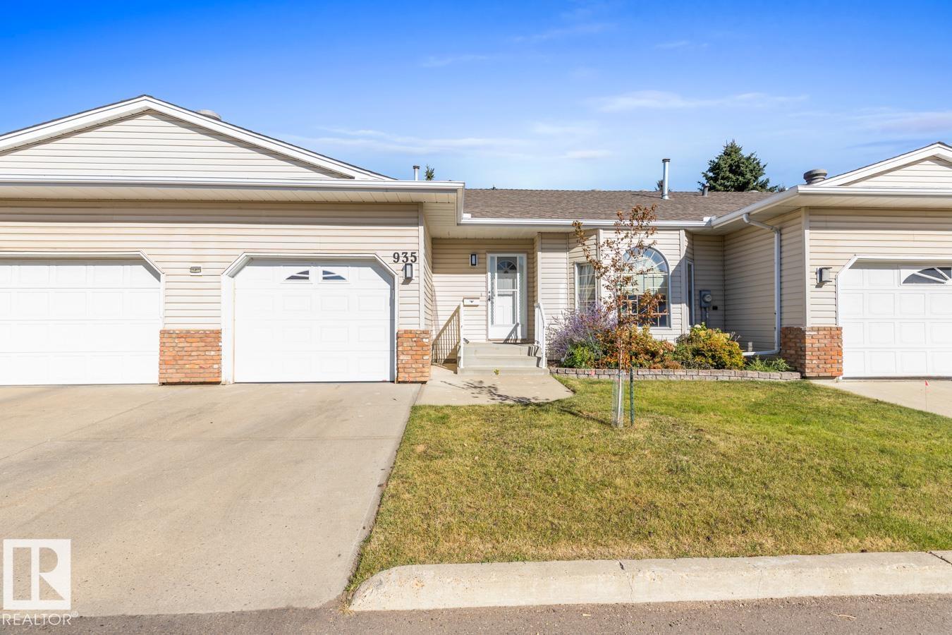 935 Youville Dr W Nw, Edmonton, Alberta  T6L 6T2 - Photo 2 - E4460287