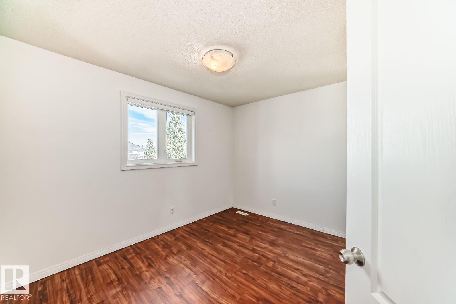 9968 178 Av Nw, Edmonton, Alberta  T5X 5X2 - Photo 18 - E4460288