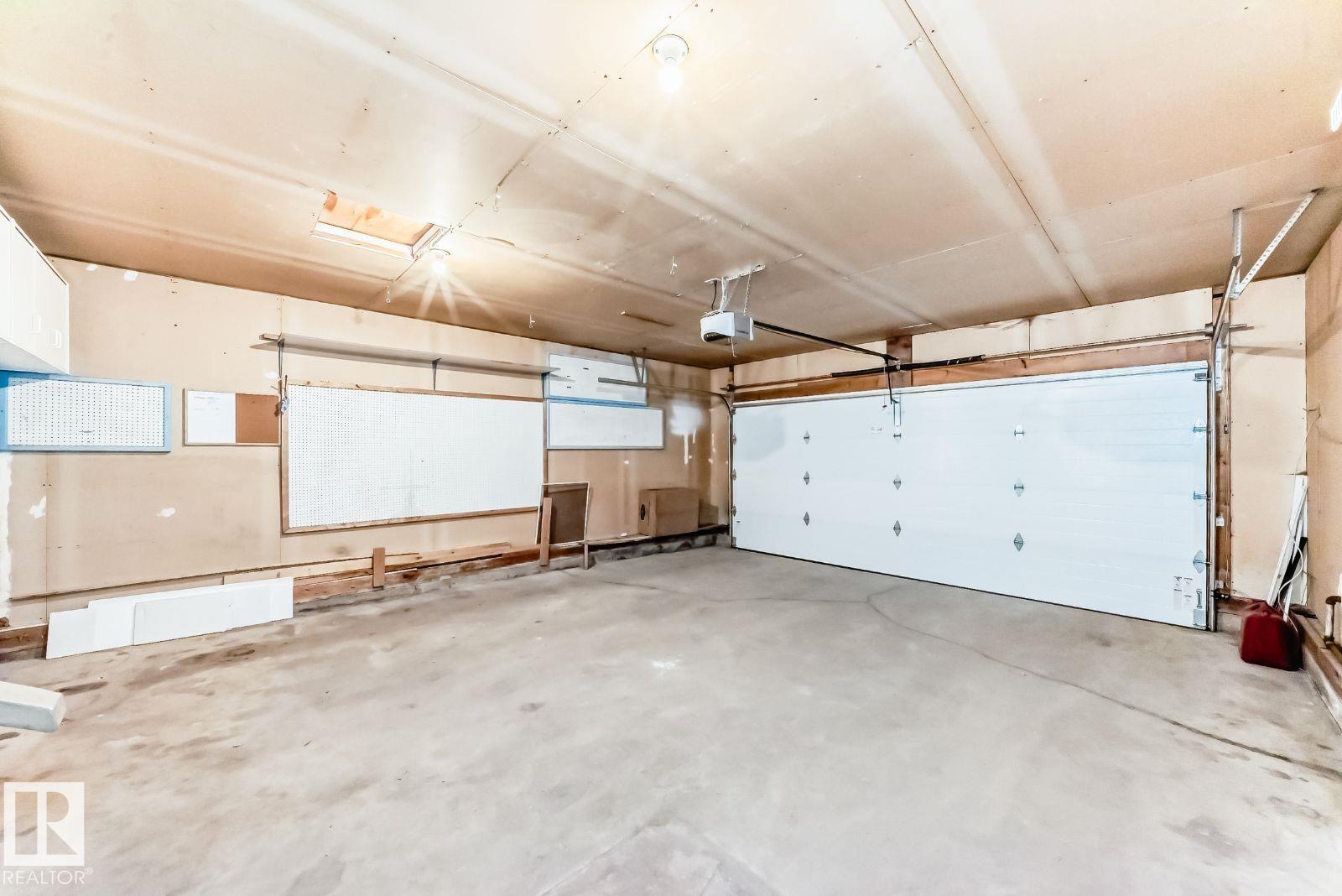 9968 178 Av Nw, Edmonton, Alberta  T5X 5X2 - Photo 29 - E4460288