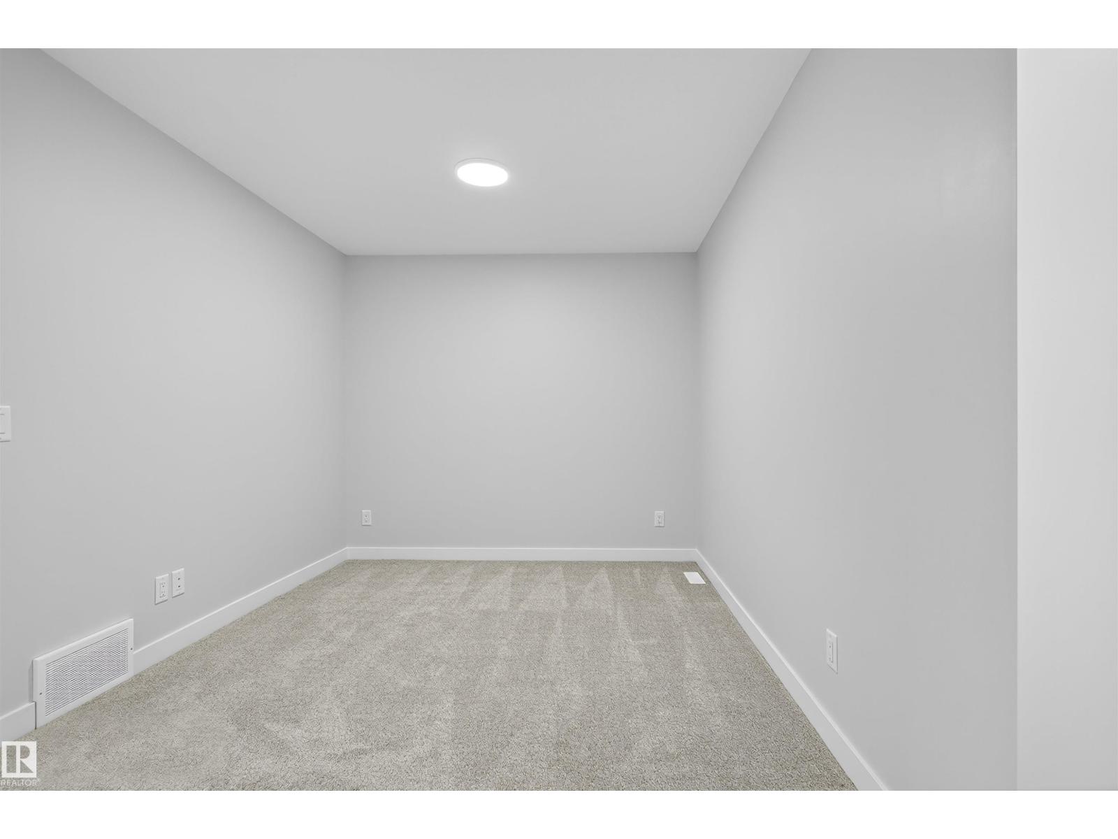 3727 Erlanger Dr Nw, Edmonton, Alberta  T6M 3G6 - Photo 9 - E4460290