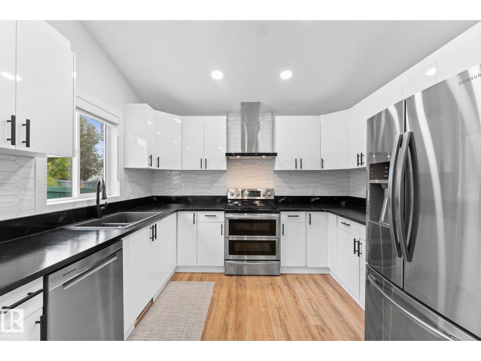 362 Blackburn Dr E Sw, Edmonton, Alberta  T6W 1B8 - Photo 21 - E4460289