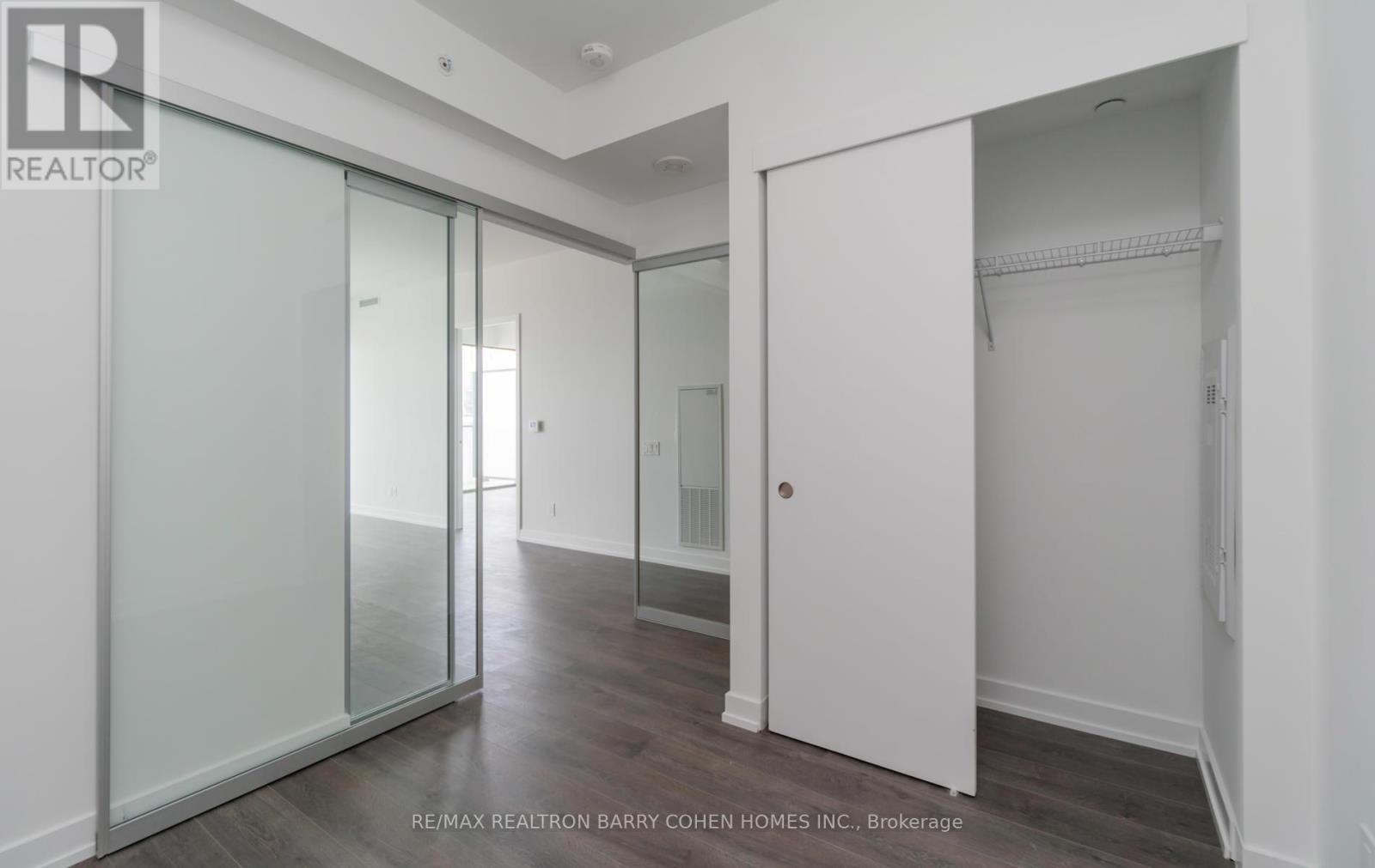 1807 - 161 Roehampton Avenue, Toronto, Ontario  M4P 1P9 - Photo 14 - C12438193