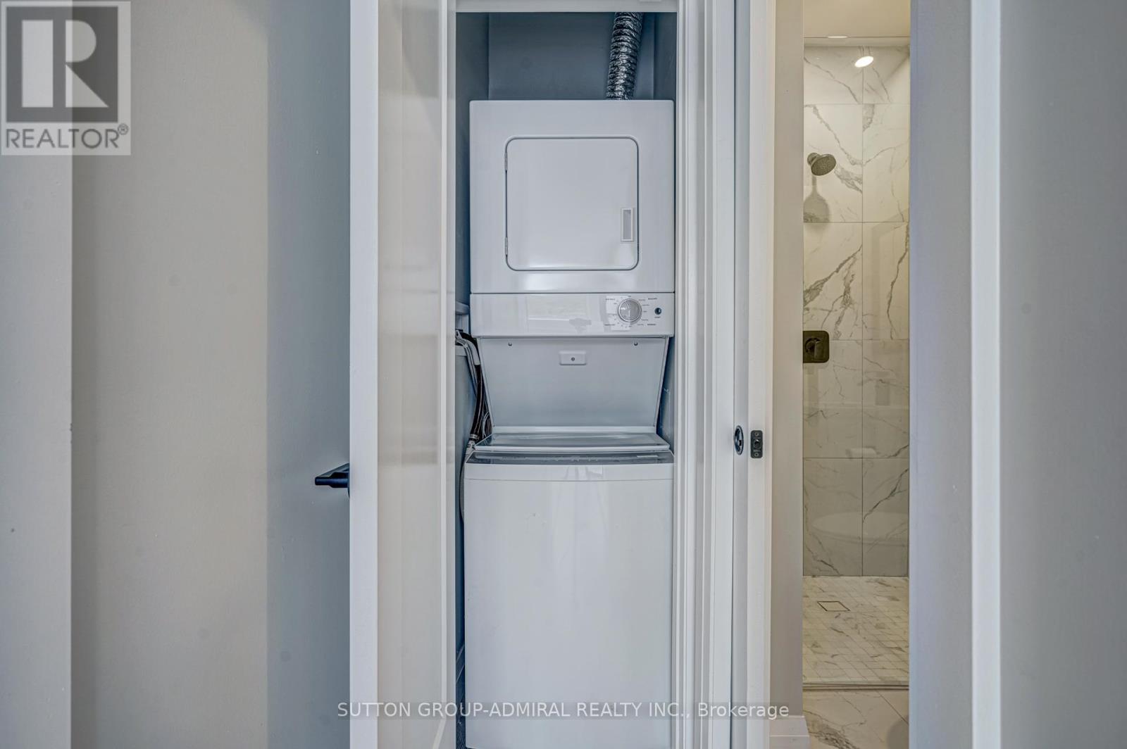 A - 858 Palmerston Avenue, Toronto, Ontario  M6G 2S1 - Photo 12 - C12438195
