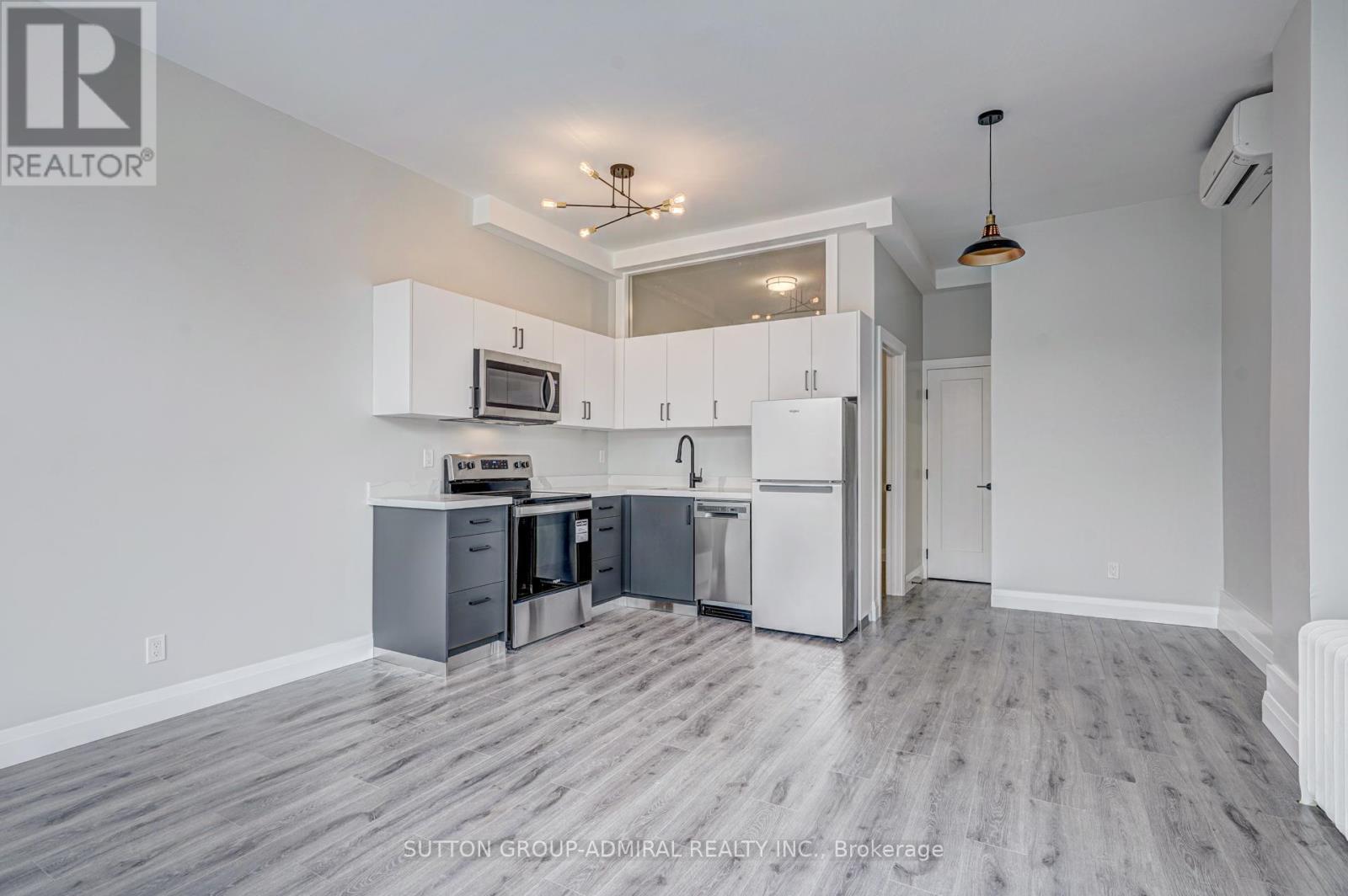 A - 858 Palmerston Avenue, Toronto, Ontario  M6G 2S1 - Photo 3 - C12438195