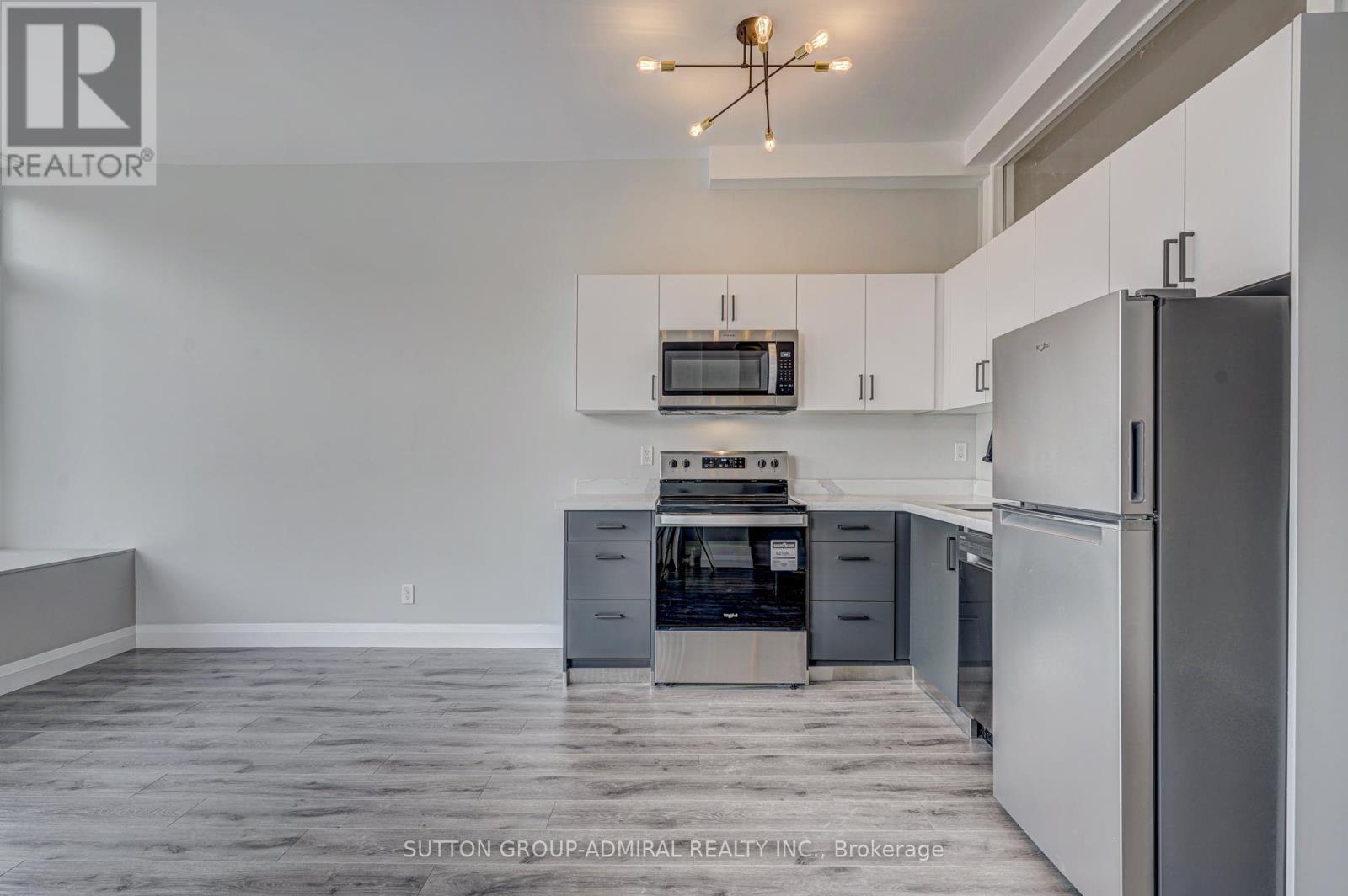A - 858 Palmerston Avenue, Toronto, Ontario  M6G 2S1 - Photo 5 - C12438195