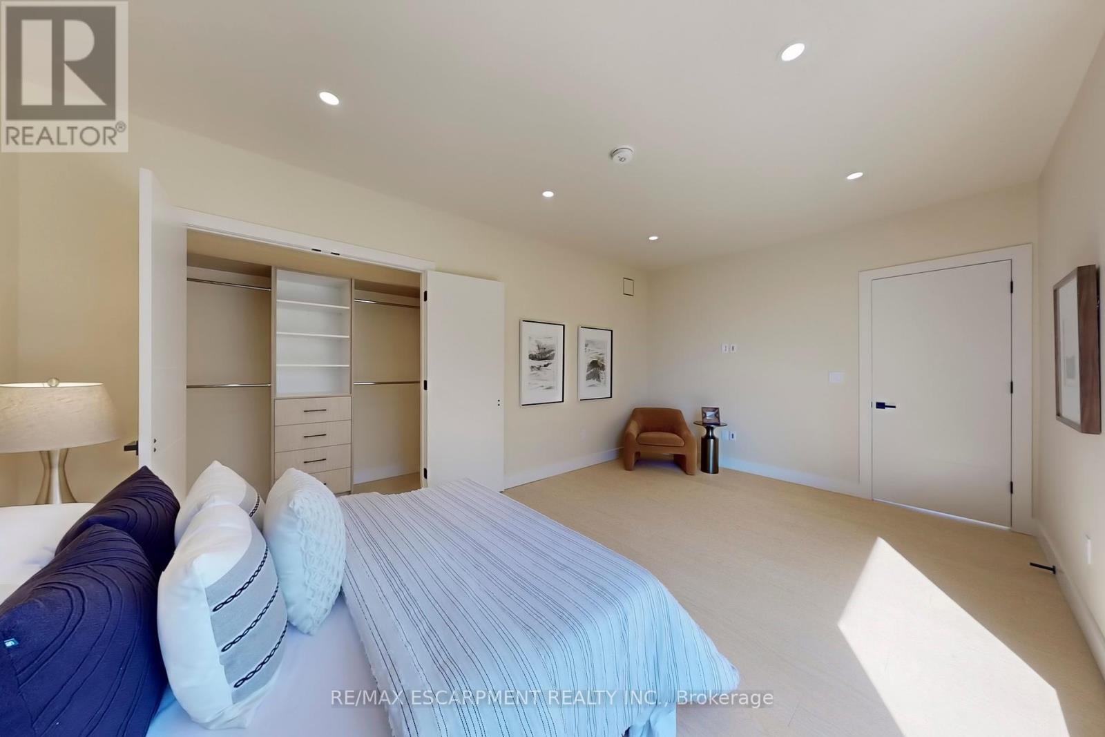 28 Dunsmore Gardens, Toronto, Ontario  M3H 3M2 - Photo 30 - C12438201