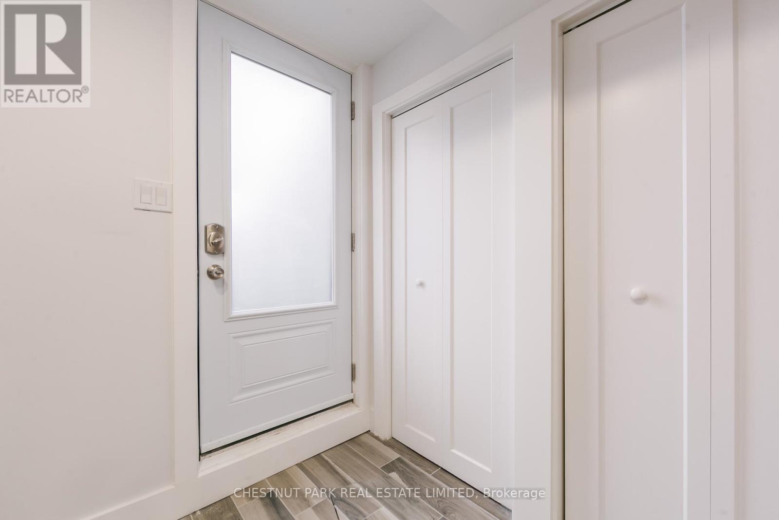 Flat 3 - 379 Clarens Avenue, Toronto, Ontario  M6H 3W2 - Photo 5 - C12438202