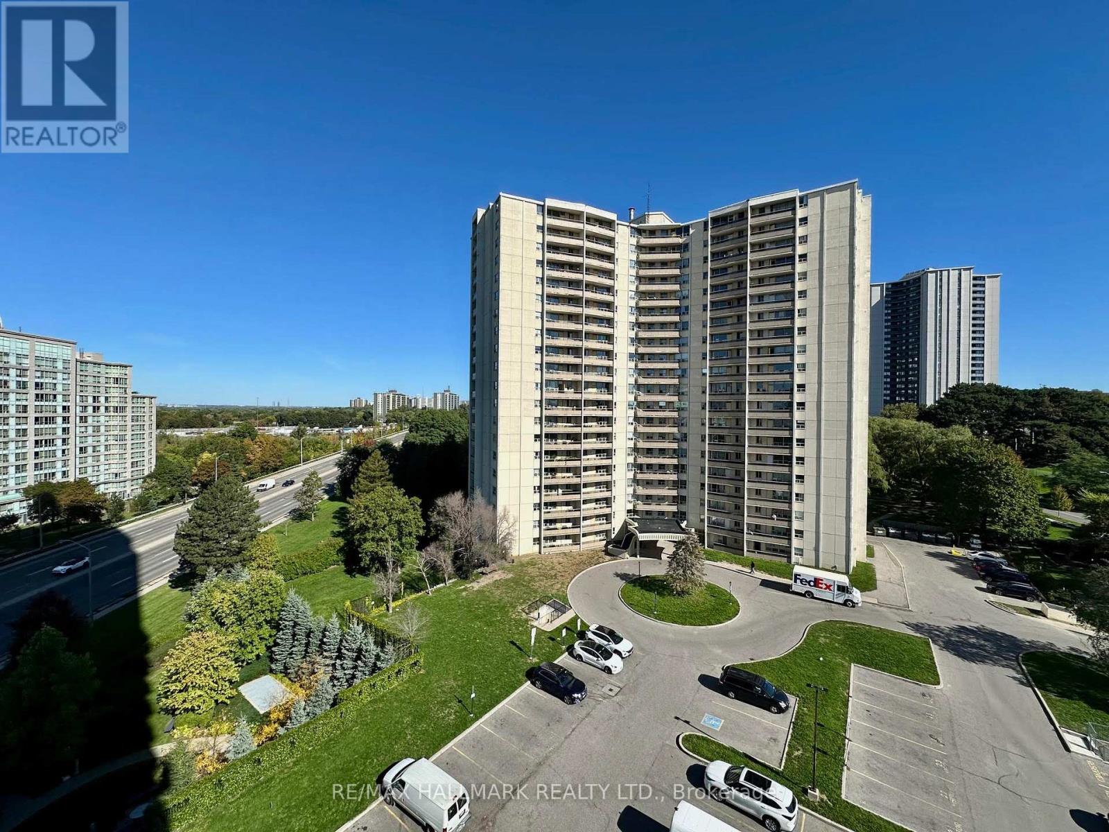 1008 - 18 Graydon Hall Drive, Toronto, Ontario  M3A 0A4 - Photo 11 - C12438225