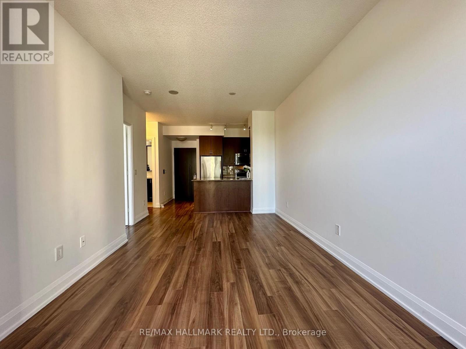 1008 - 18 Graydon Hall Drive, Toronto, Ontario  M3A 0A4 - Photo 2 - C12438225