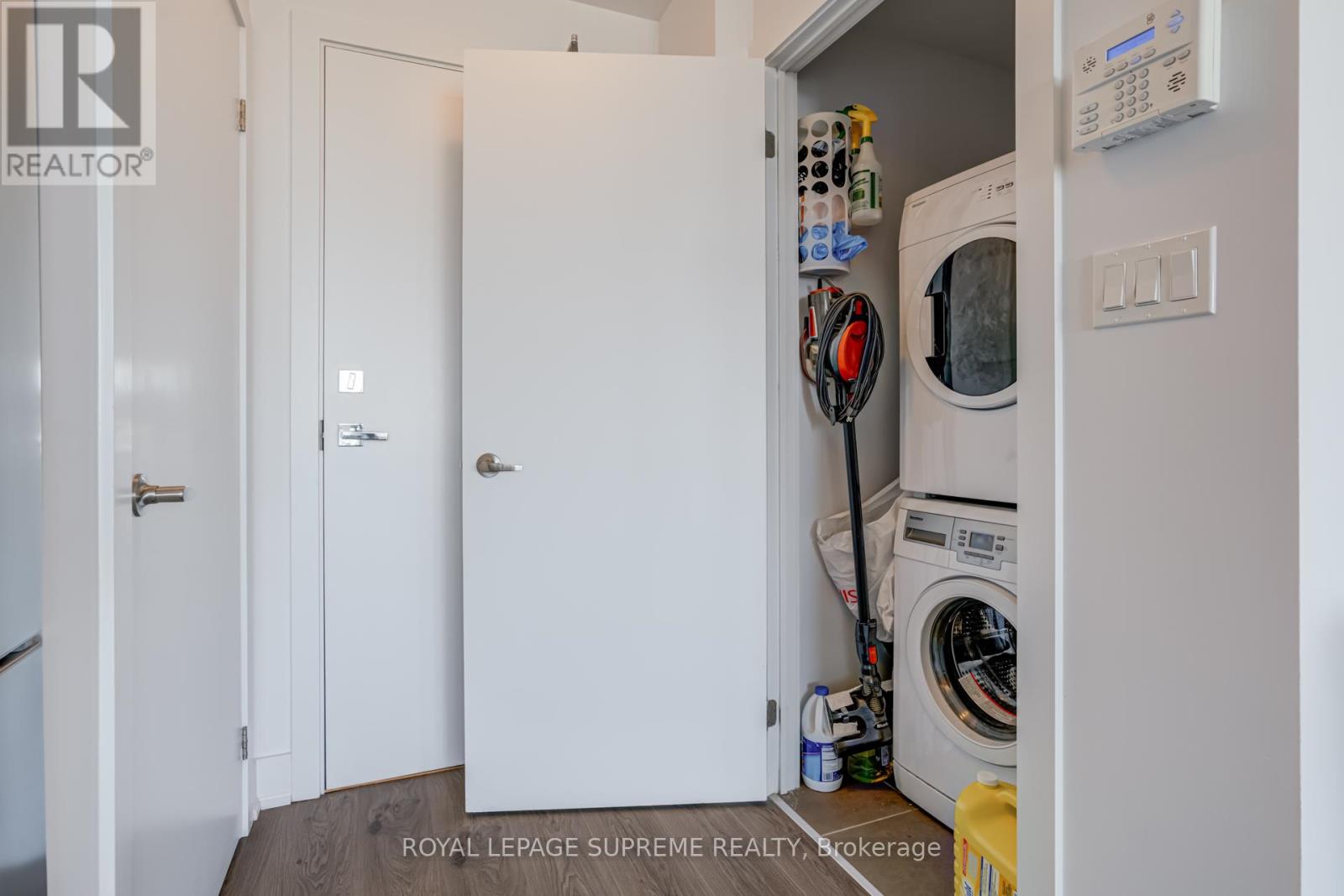 817 - 99 The Donway W Way, Toronto, Ontario  M3C 0N8 - Photo 13 - C12438280