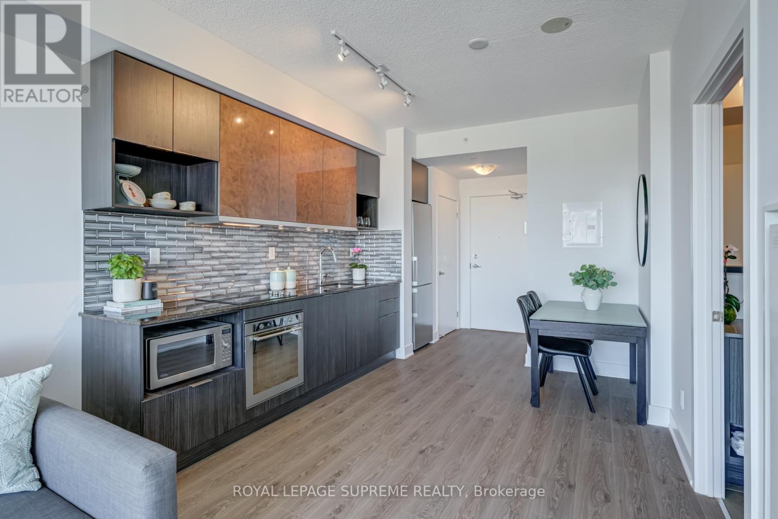 817 - 99 The Donway W Way, Toronto, Ontario  M3C 0N8 - Photo 5 - C12438280