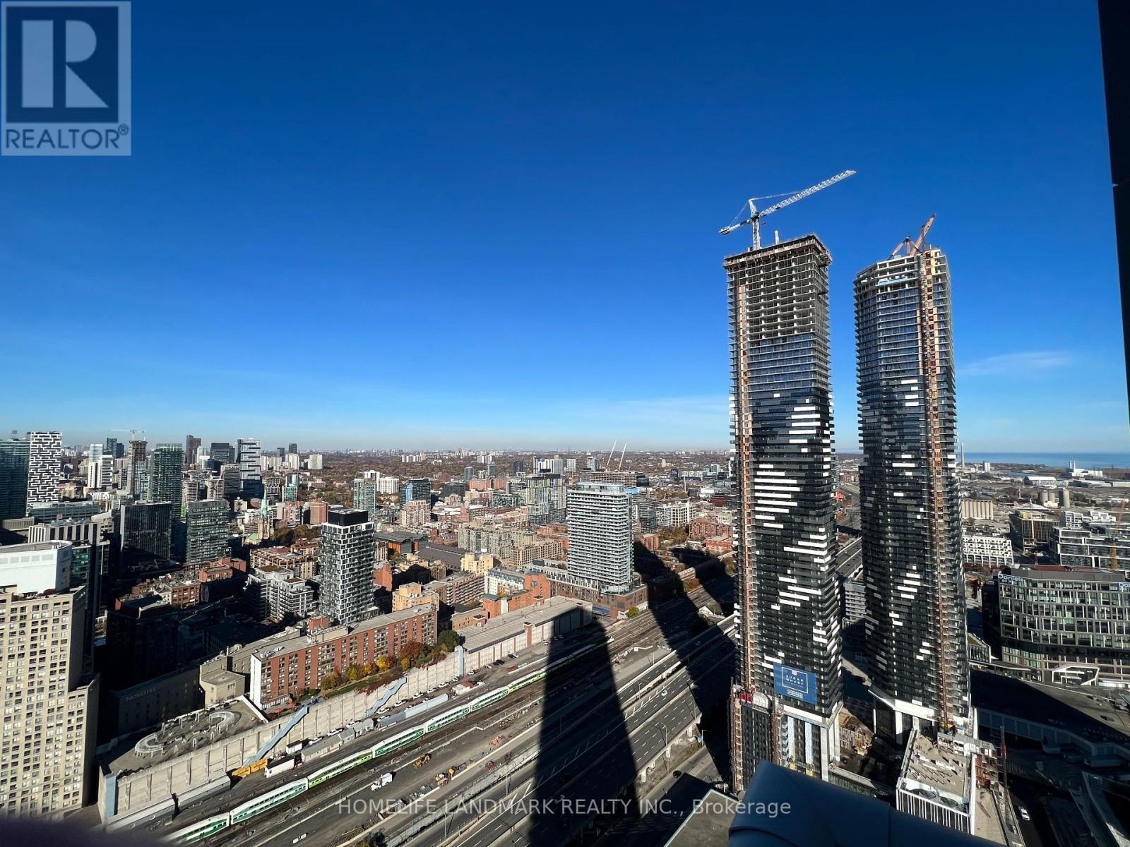 4407 - 28 Freeland Street, Toronto, Ontario  M5E 0E3 - Photo 4 - C12438302