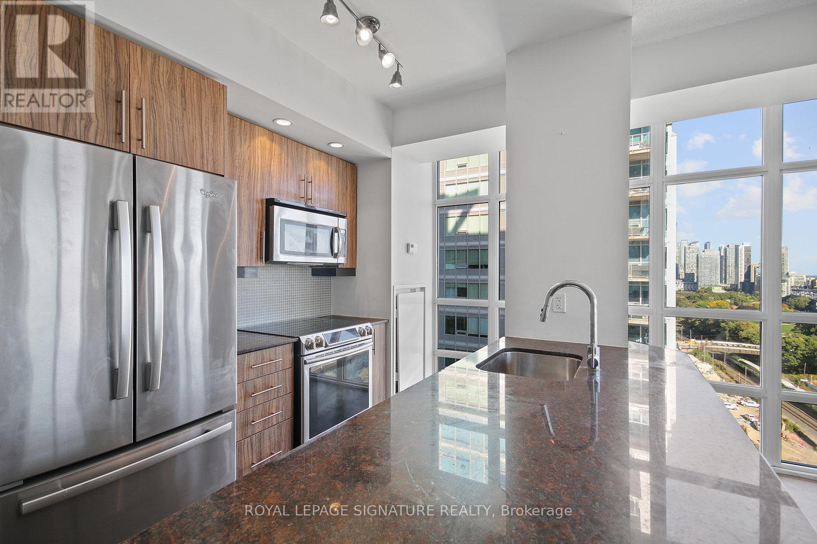 1702 - 65 East Liberty Street, Toronto, Ontario  M6K 3R2 - Photo 4 - C12438337
