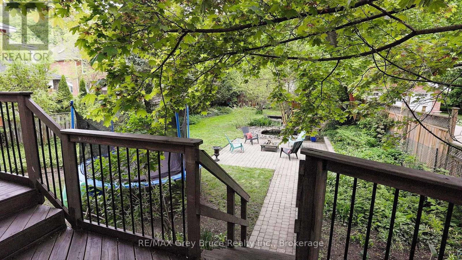 922 3rd Avenue W, Owen Sound, Ontario  N4K 4P6 - Photo 10 - X12341300