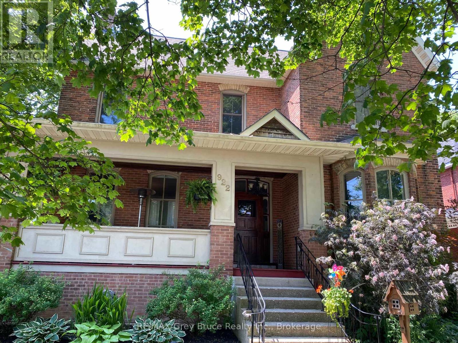 922 3rd Avenue W, Owen Sound, Ontario  N4K 4P6 - Photo 2 - X12341300