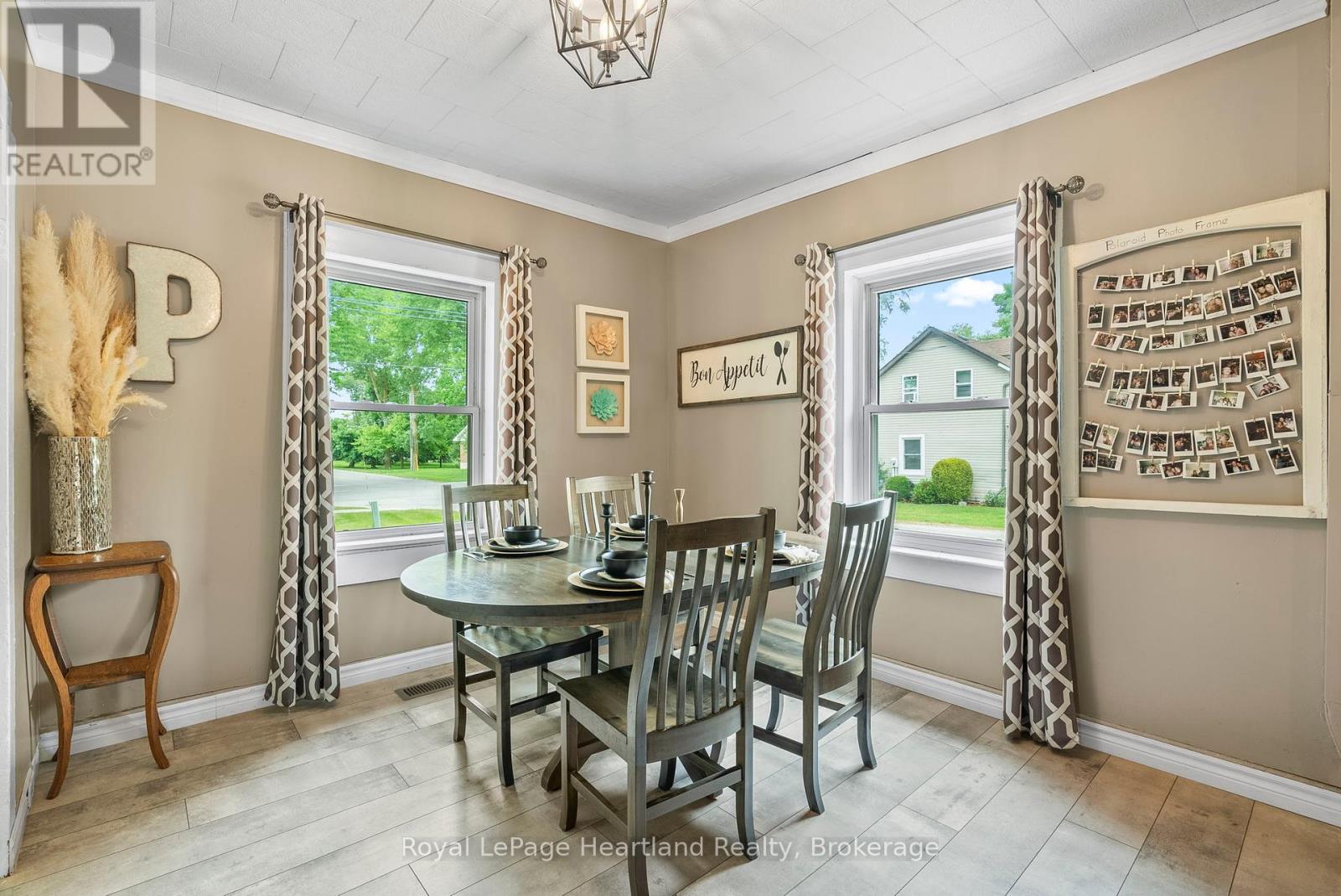33 Allan Street, Minto, Ontario  N0G 1M0 - Photo 16 - X12436049