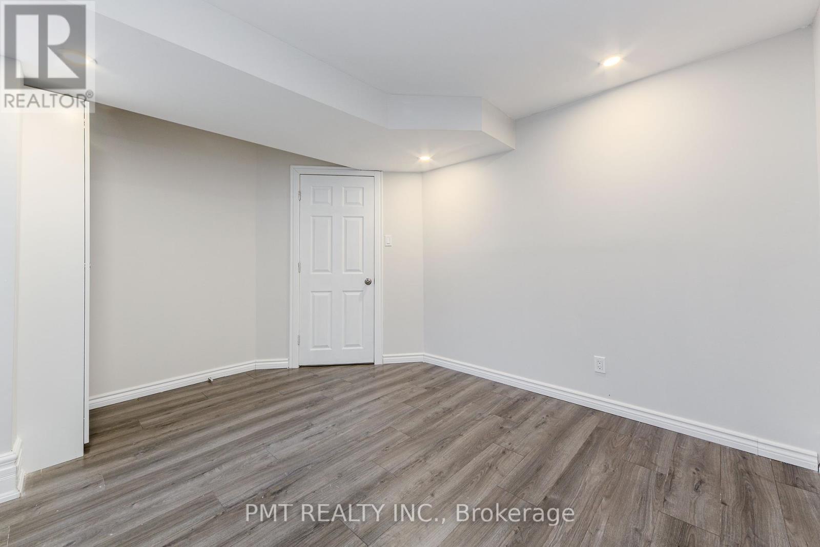 Lower - 1273 Pape Avenue, Toronto, Ontario  M4K 3W9 - Photo 15 - E12438190