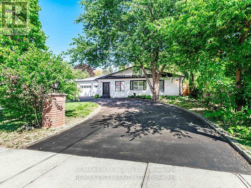 657 OLD HARWOOD AVENUE, Ajax, Ontario