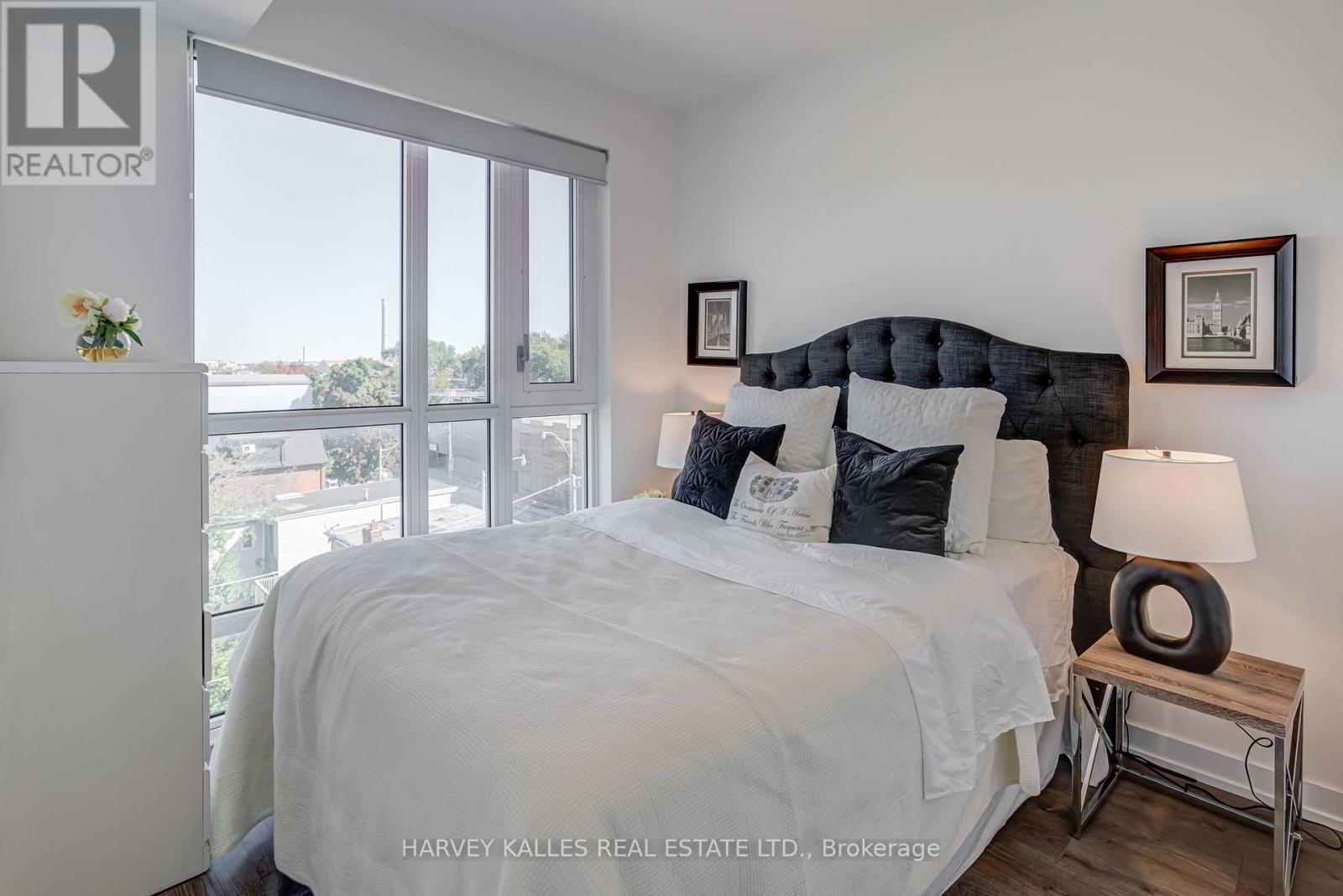 541 - 150 Logan Avenue, Toronto, Ontario  M4M 0E4 - Photo 8 - E12438338
