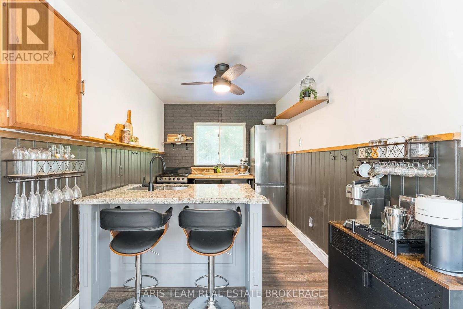 43 Manitou Crescent, Tiny, Ontario  L9M 0C6 - Photo 7 - S12423672