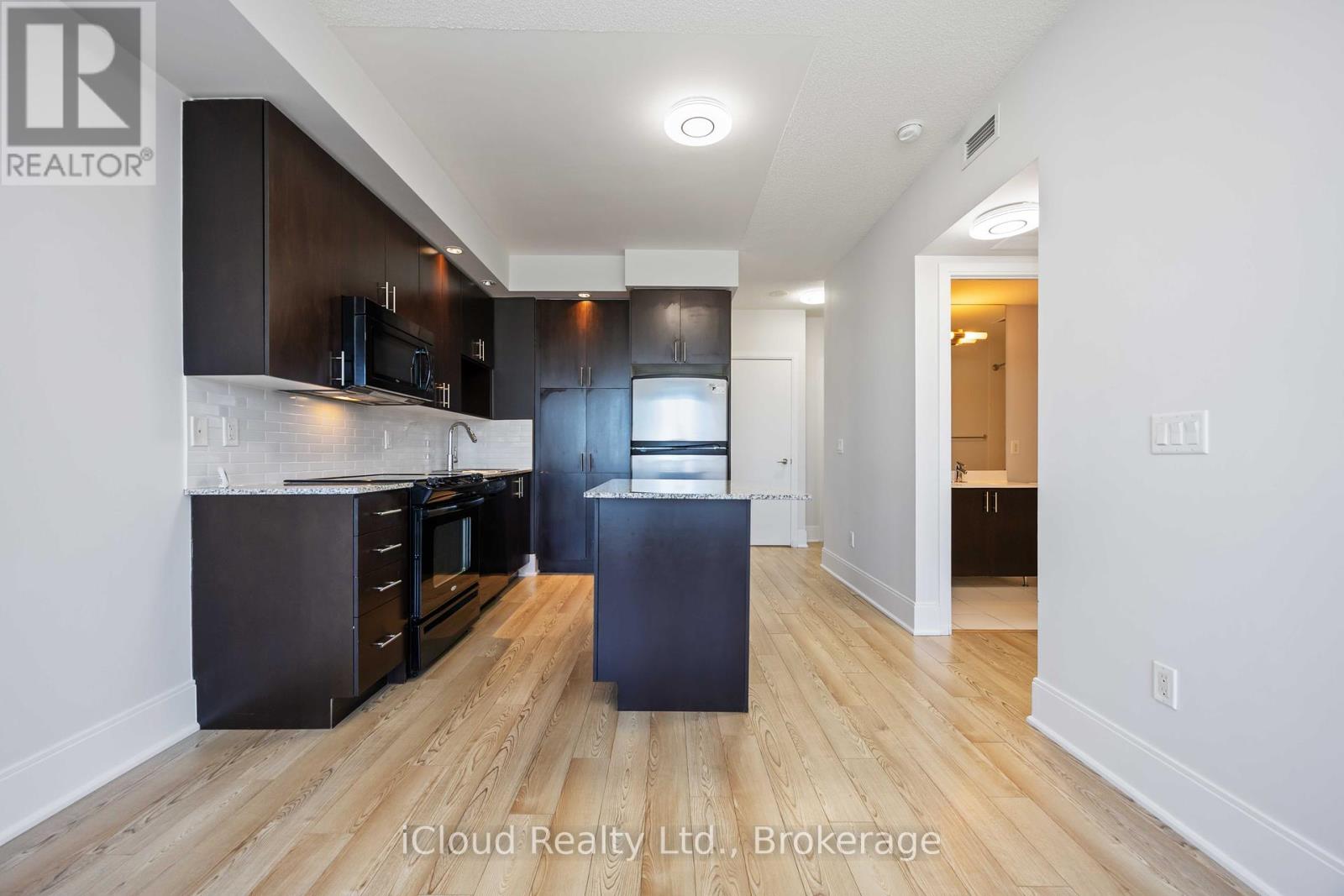 1005 - 181 Wynford Drive, Toronto (Banbury-Don Mills), Ontario  M3C 0C6 - Photo 14 - C12389520