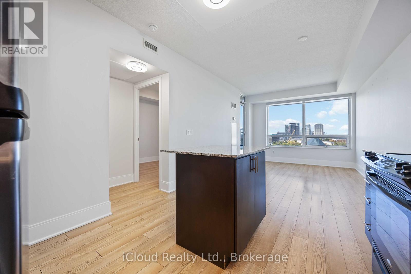 1005 - 181 Wynford Drive, Toronto (Banbury-Don Mills), Ontario  M3C 0C6 - Photo 11 - C12389520