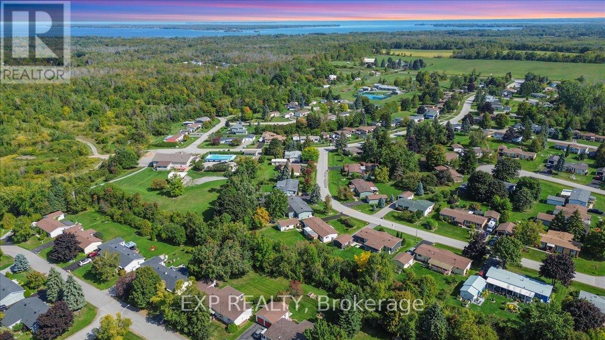 36 Juno Crescent, Georgina, Ontario  L0E 1R0 - Photo 22 - N12438198