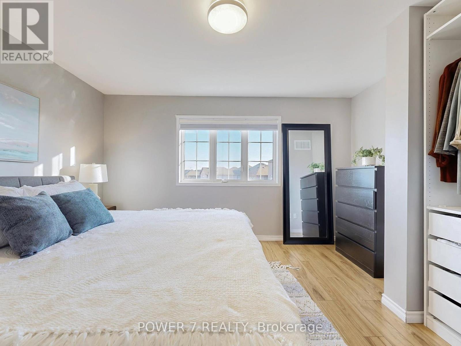 379 White's Hill Avenue, Markham, Ontario  L6B 0J4 - Photo 22 - N12438284
