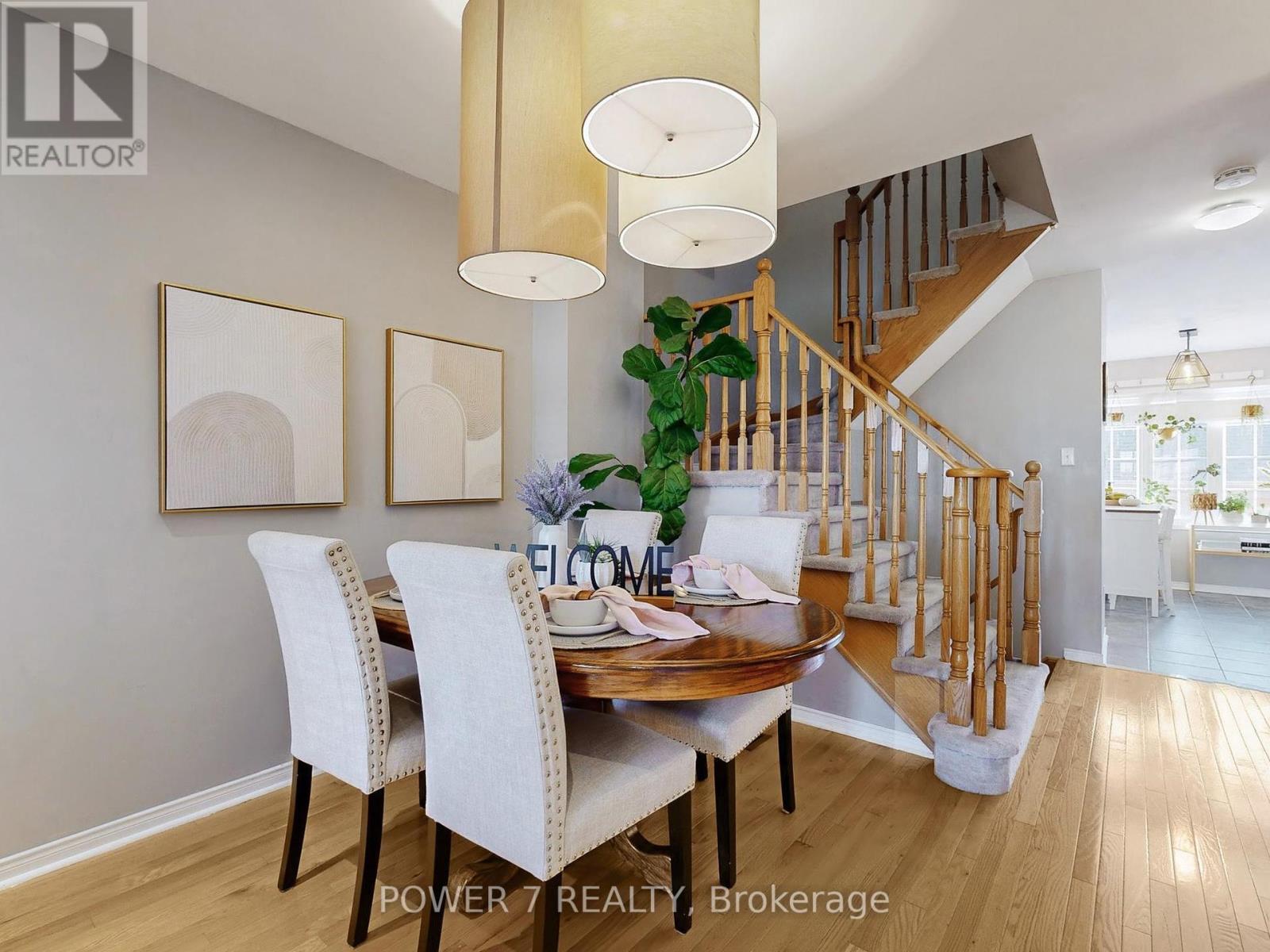 379 White's Hill Avenue, Markham, Ontario  L6B 0J4 - Photo 8 - N12438284