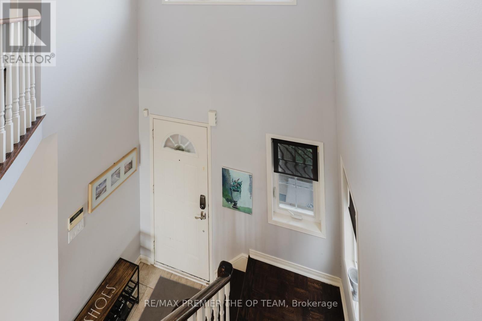 50 Beaverbrook Crescent, Vaughan, Ontario  L6A 3T3 - Photo 15 - N12438341