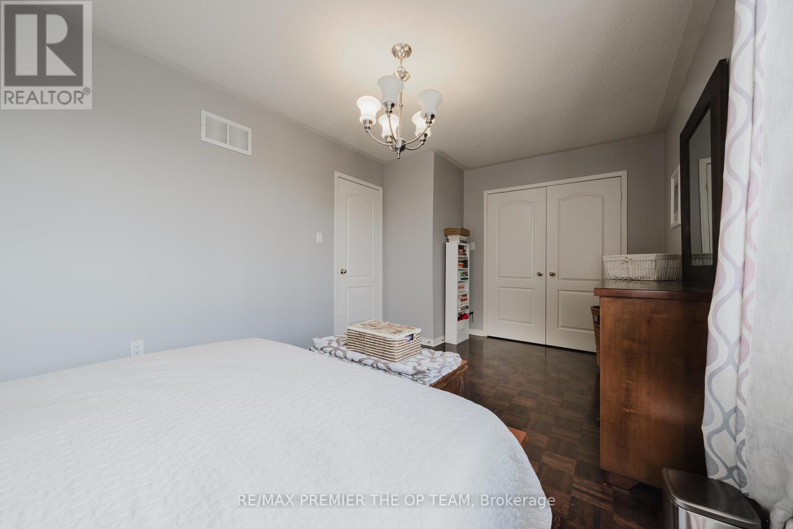 50 Beaverbrook Crescent, Vaughan, Ontario  L6A 3T3 - Photo 23 - N12438341