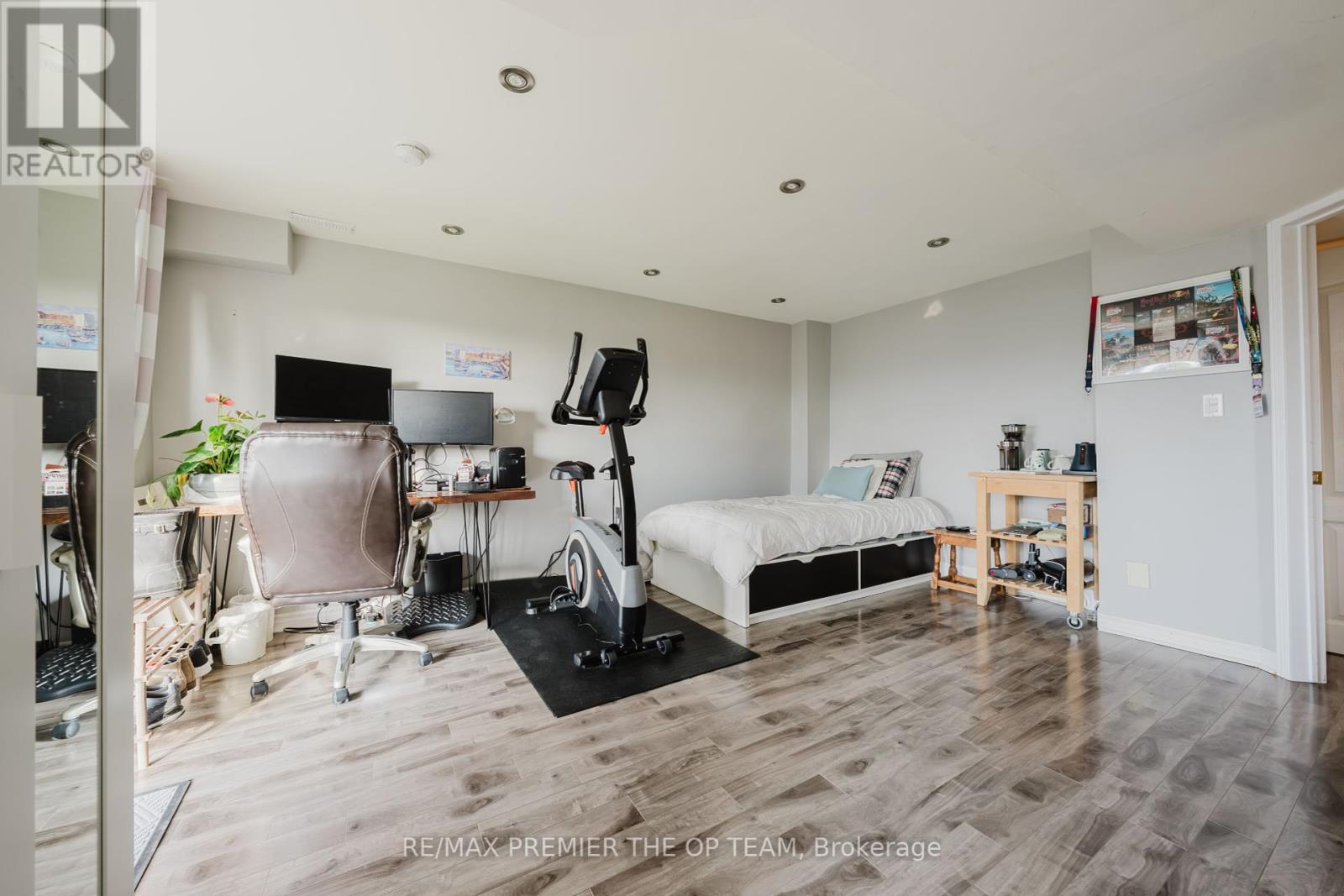 50 Beaverbrook Crescent, Vaughan, Ontario  L6A 3T3 - Photo 27 - N12438341