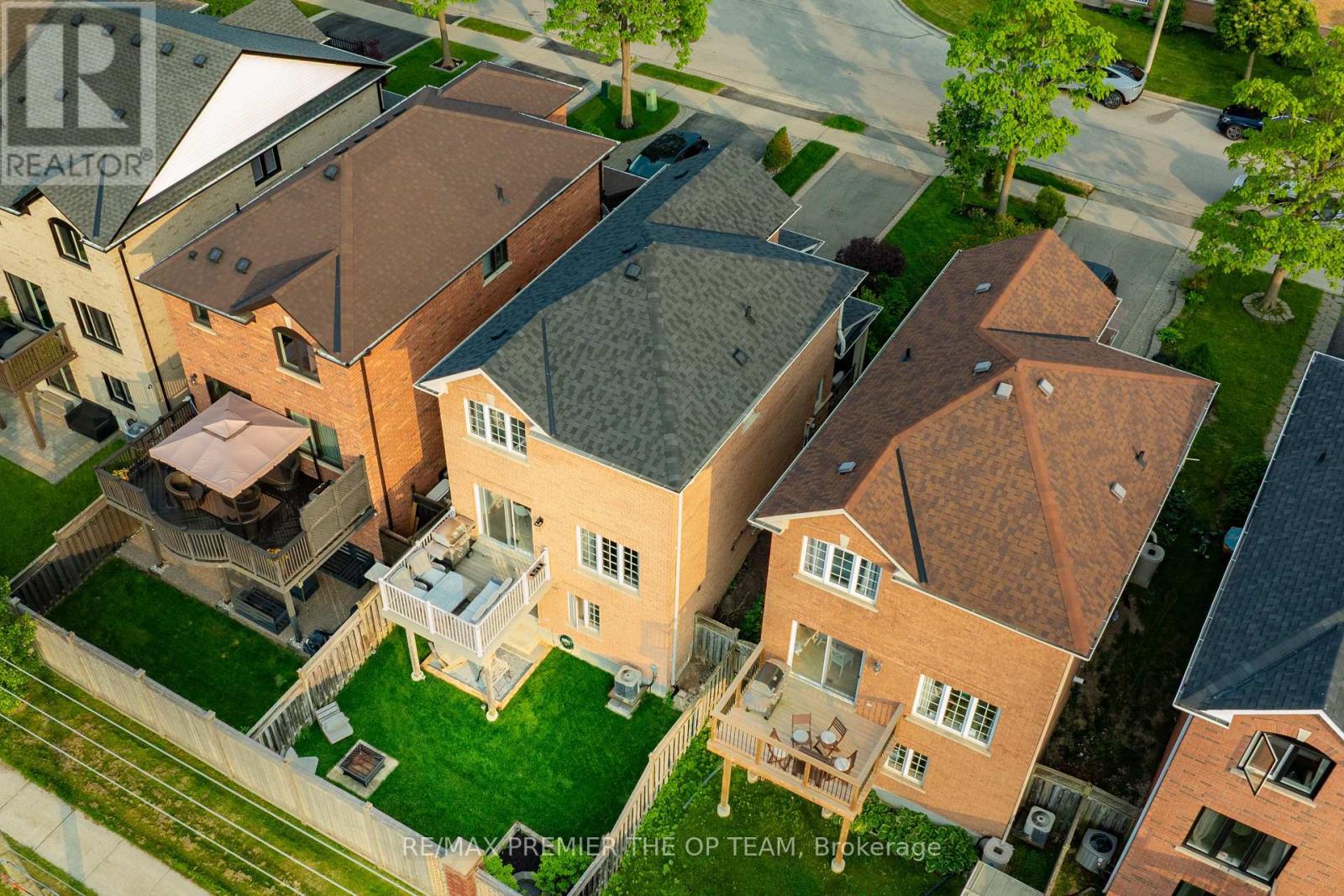 50 Beaverbrook Crescent, Vaughan, Ontario  L6A 3T3 - Photo 33 - N12438341
