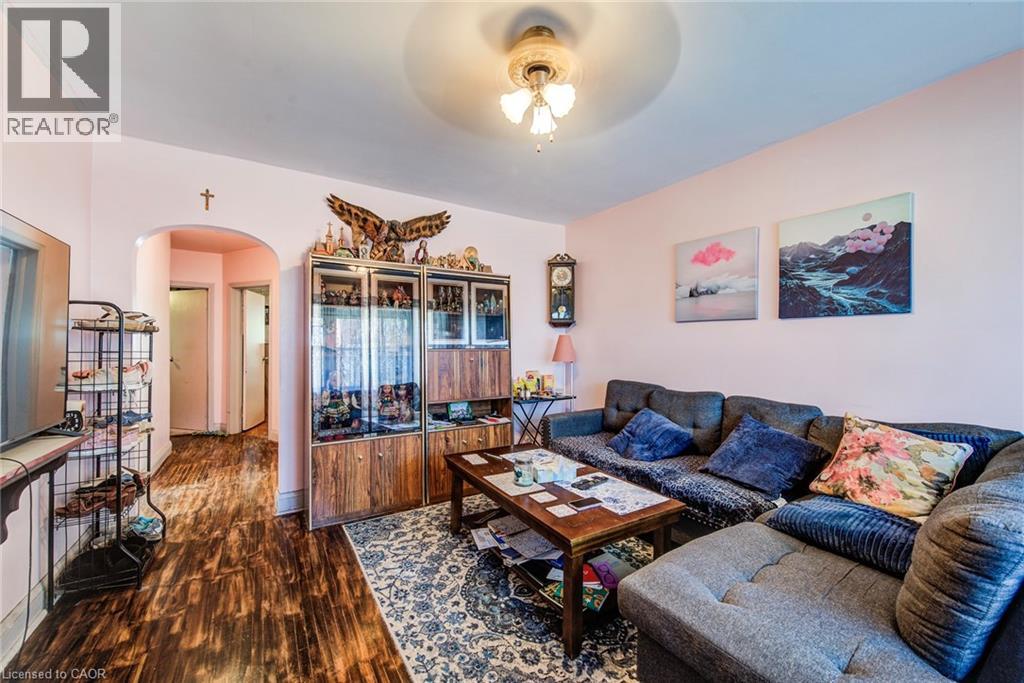 318 Middle Street, Cambridge, Ontario  N3H 3Z8 - Photo 7 - 40775339