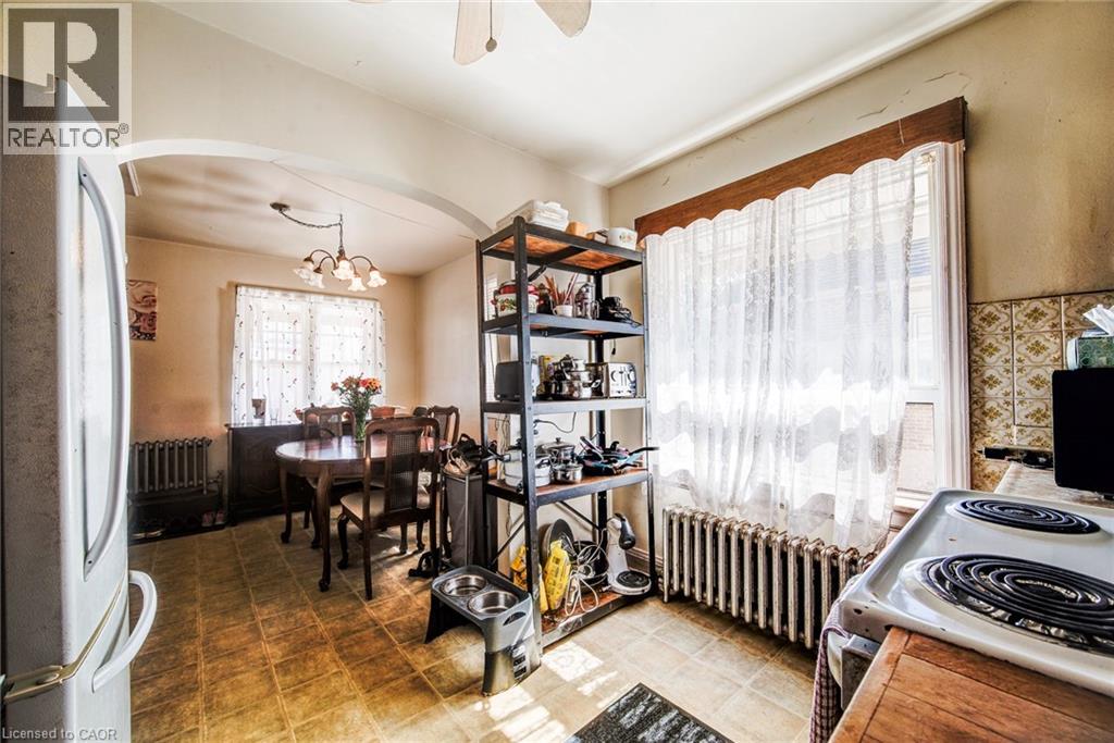 318 Middle Street, Cambridge, Ontario  N3H 3Z8 - Photo 8 - 40775339