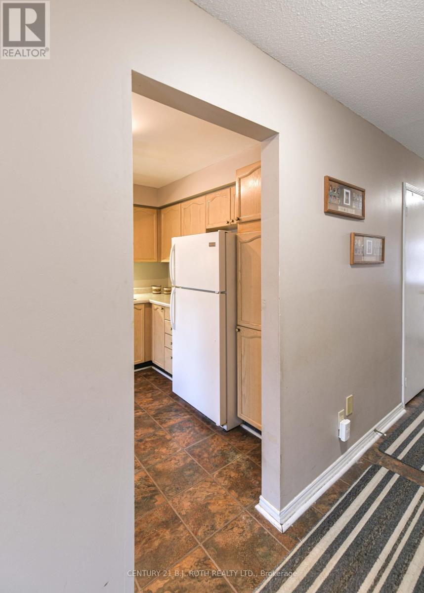 106 - 25 South Street, Orillia, Ontario  L3V 7M7 - Photo 6 - S12438295