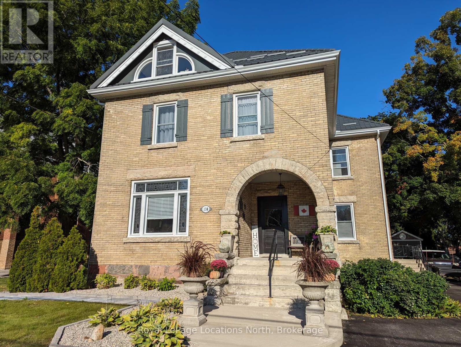 138 Bruce Street S, Blue Mountains, Ontario  N0H 2P0 - Photo 47 - X12438420