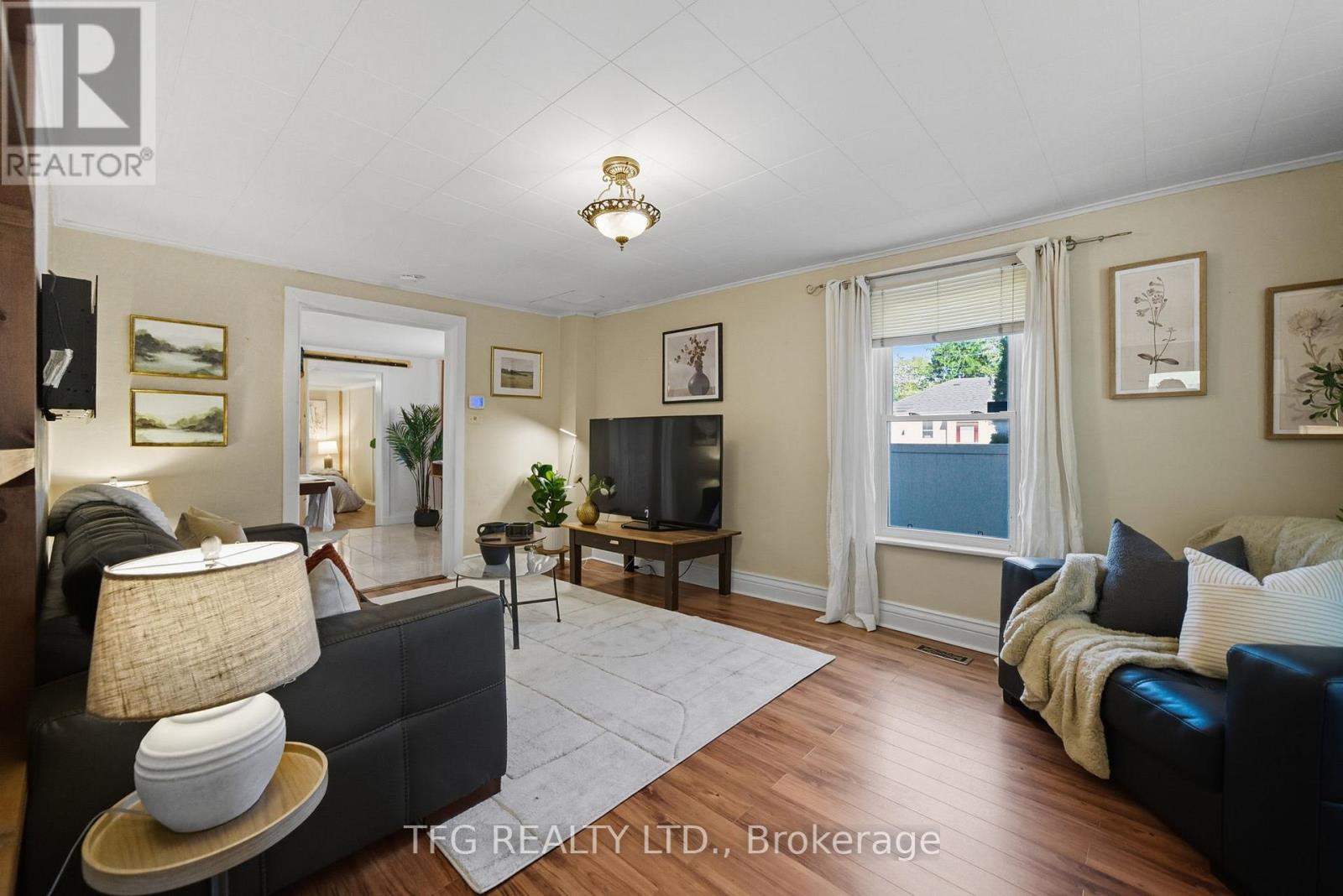 389 Victoria Street, Cobourg, Ontario  K9A 3G7 - Photo 5 - X12438406