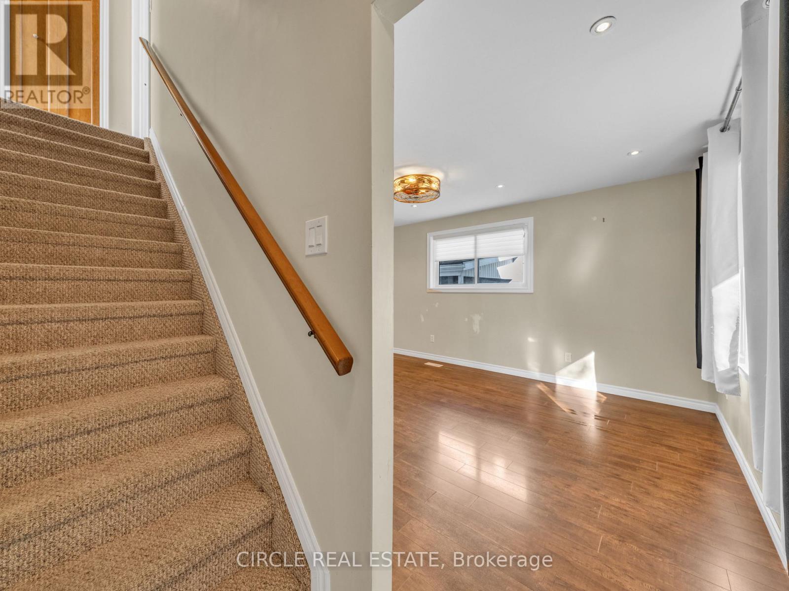2243 Elsmere Avenue, Windsor, Ontario  N8W 2C7 - Photo 18 - X12437917
