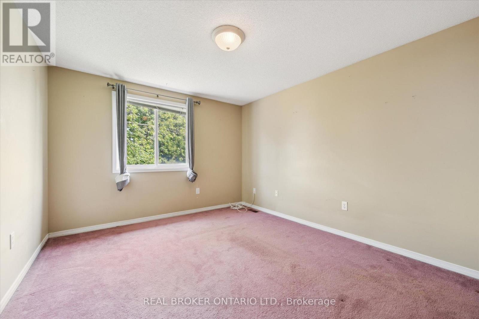451 Citadel Court, Waterloo, Ontario  N2K 3Y4 - Photo 21 - X12411935