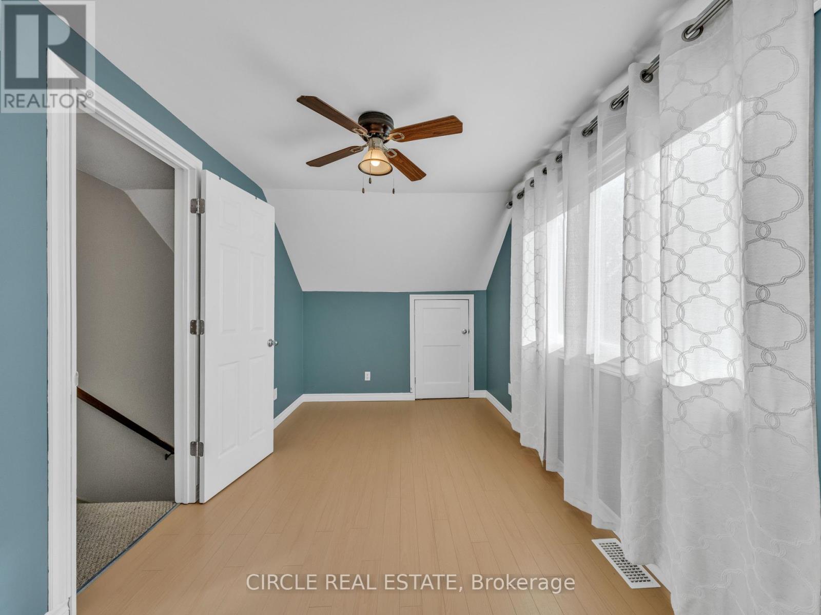 2243 Elsmere Avenue, Windsor, Ontario  N8W 2C7 - Photo 37 - X12437917
