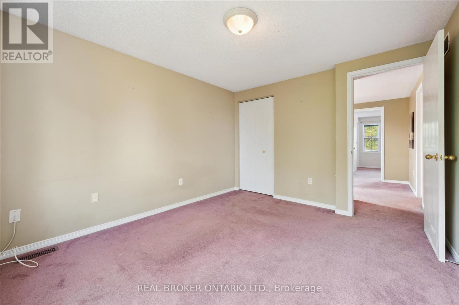 451 Citadel Court, Waterloo, Ontario  N2K 3Y4 - Photo 22 - X12411935