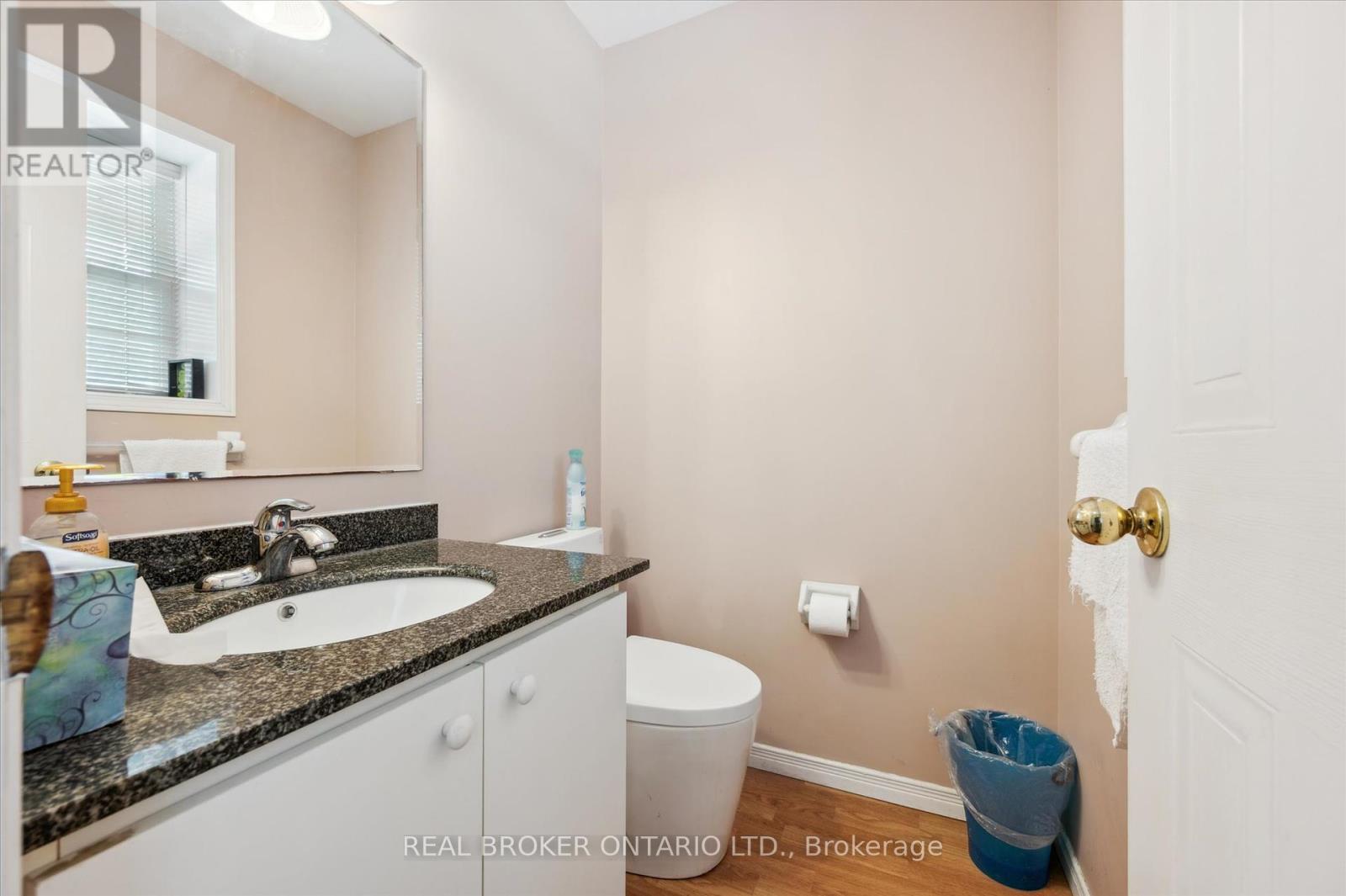 451 Citadel Court, Waterloo, Ontario  N2K 3Y4 - Photo 17 - X12411935