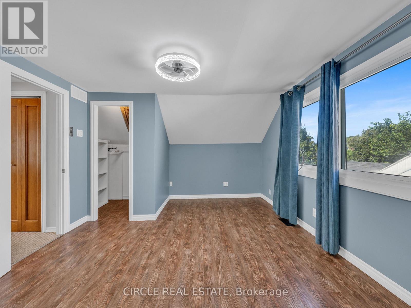 2243 Elsmere Avenue, Windsor, Ontario  N8W 2C7 - Photo 39 - X12437917