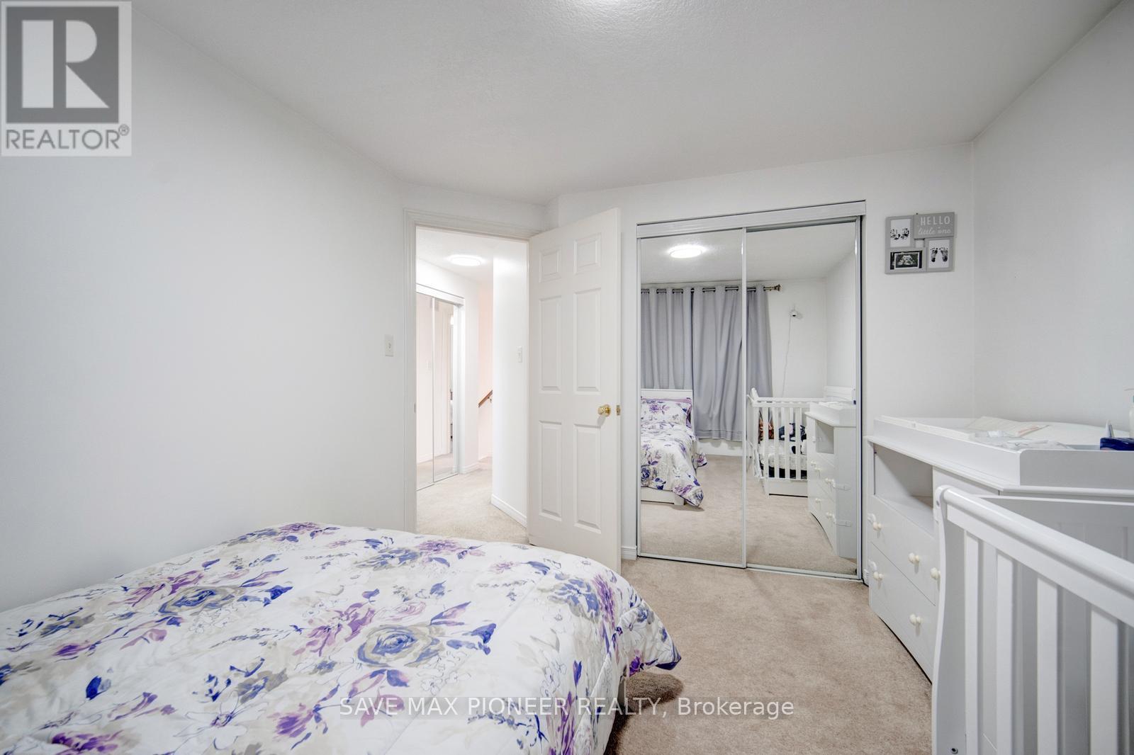 675 Karlsfeld Road, Waterloo, Ontario  N2T 2V3 - Photo 22 - X12437668
