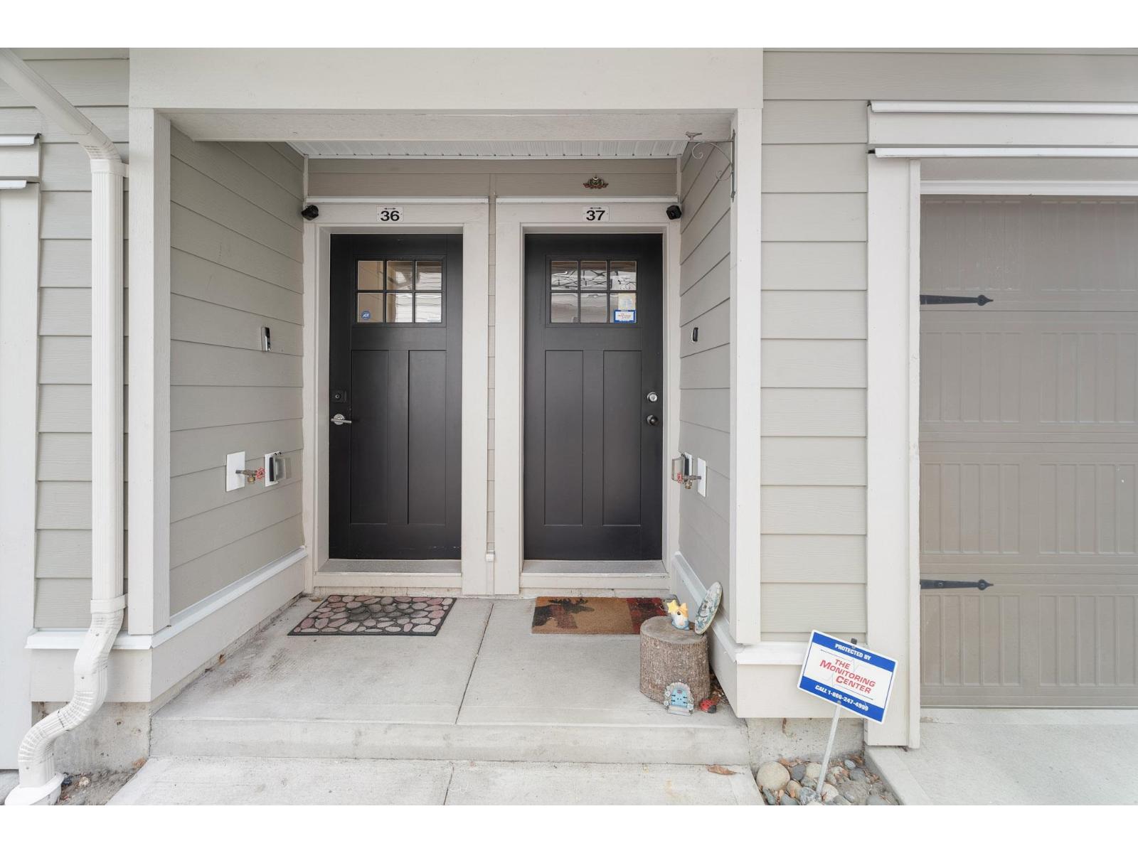 37 6591 195a Street, Surrey, British Columbia  V4N 6N5 - Photo 2 - R3053207