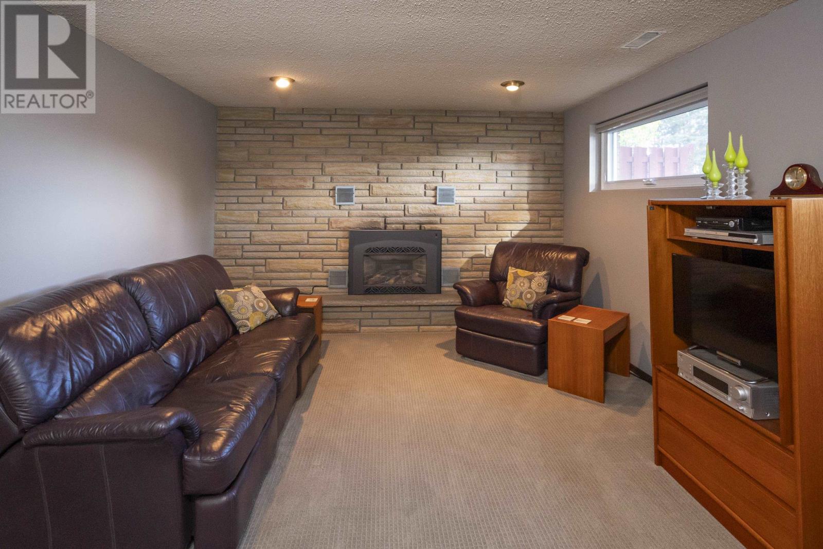 90 Matthew St, Thunder Bay, Ontario  P7A 3L1 - Photo 29 - TB253103