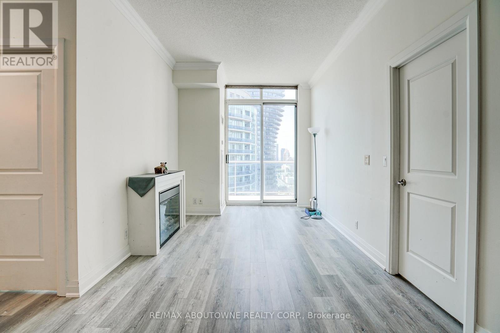 2705 - 90 Absolute Avenue, Mississauga, Ontario  L4Z 0A3 - Photo 14 - W12438175