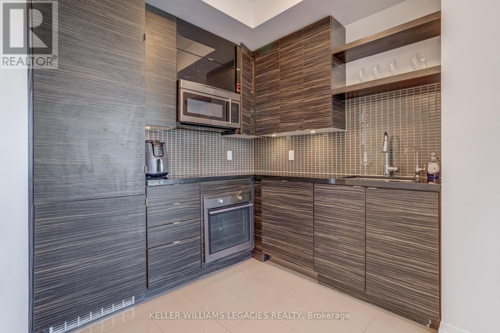 2309 - 59 Annie Craig Drive, Toronto, Ontario  M8V 0C4 - Photo 11 - W12438230