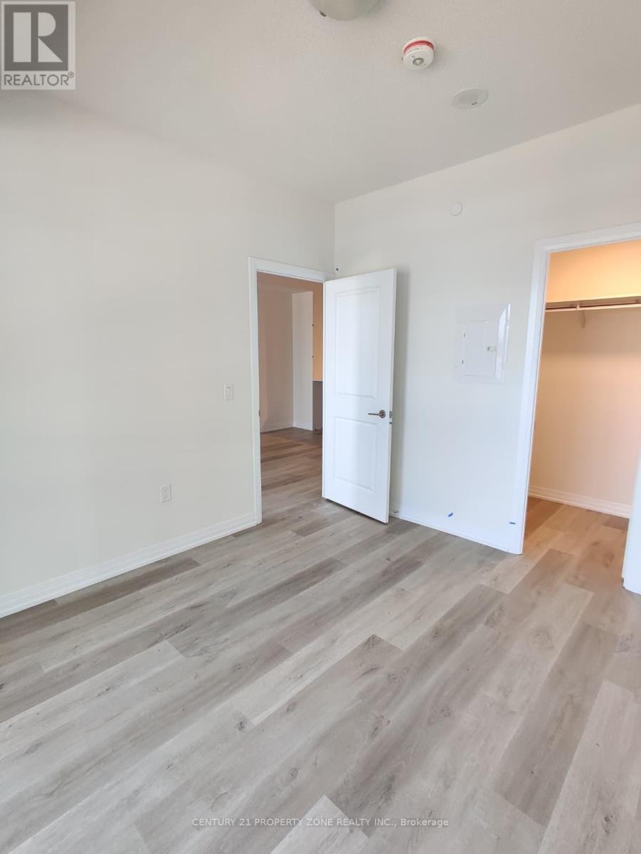 322 - 15 Watergarden Drive, Mississauga, Ontario  L5R 1B2 - Photo 8 - W12438238